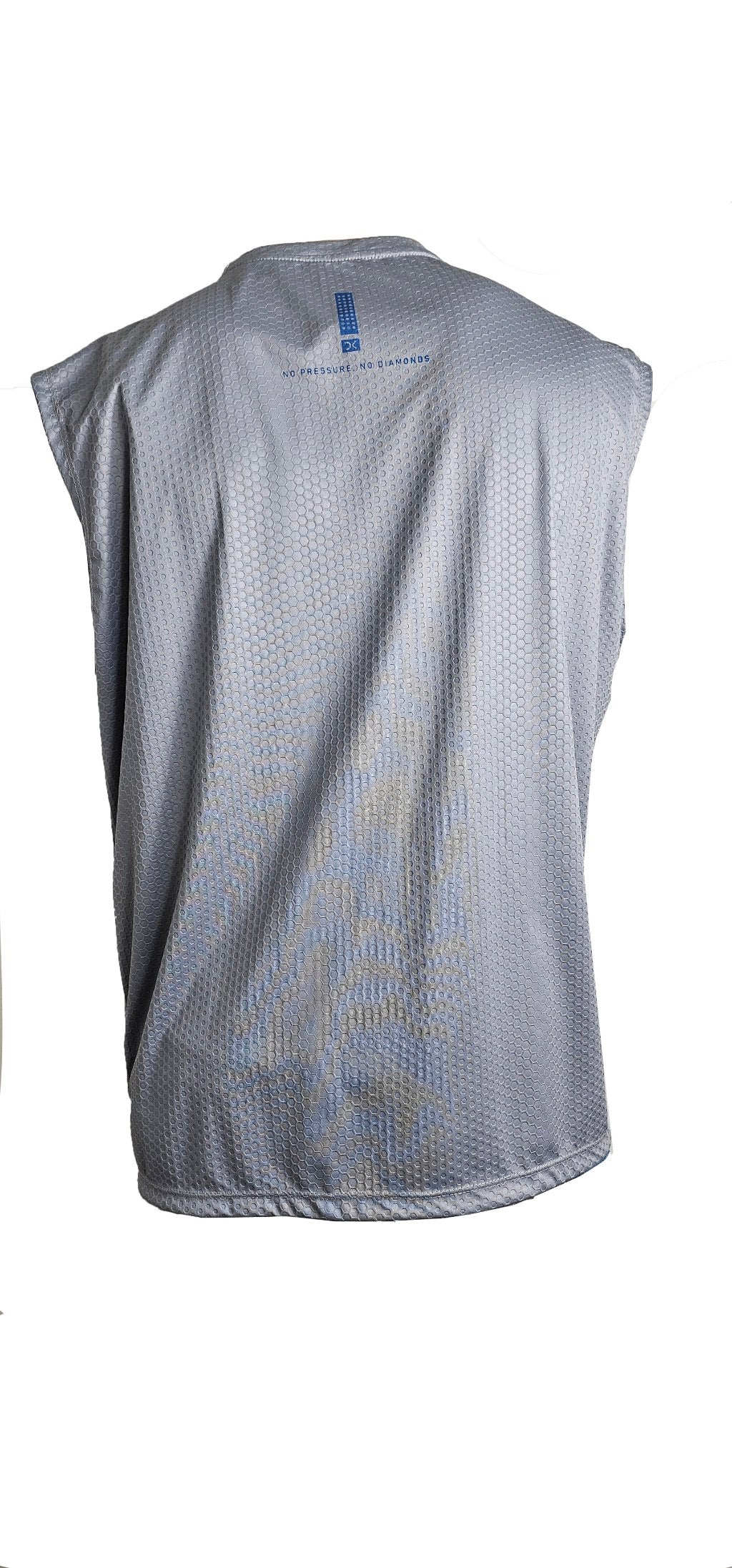 Playera Sin Mangas DK